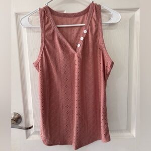 ✨LAST CHANCE✨ Sleeveless Pink Eyelet Top